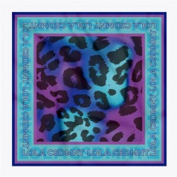 Pañuelo marca lola casademunt en color azul
