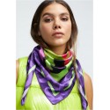 Pañuelo marca lola casademunt en color verde