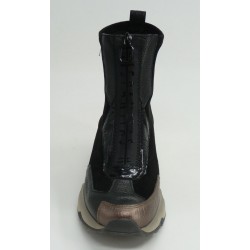 Botín mujer de hispanitas en negro 