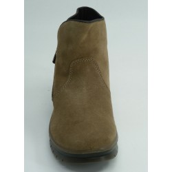 Cuña marca igi&amp;co en color taupe