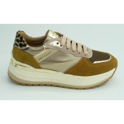 Deportivojanet &amp; janetmujertaupe