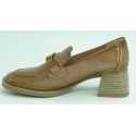 Mocasin marca hispanitas en color beige