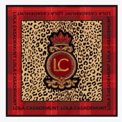 Pañuelo mujer marca lola casademunt en color rojo 