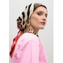 Pañuelo mujer marca lola casademunt en color leopardo 
