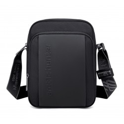 Bandolera hombre marca artic hunter en color negro 