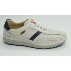 Zapato hombre marca pikolinos en color blanco