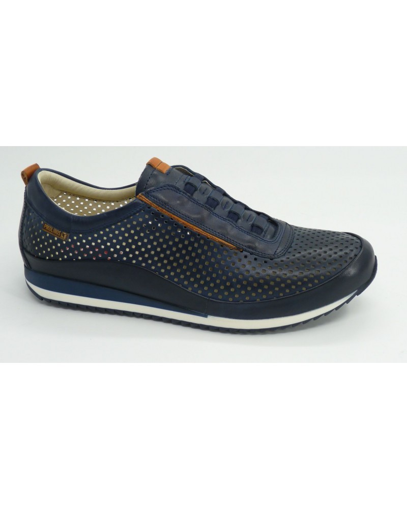 Deportivo hombre marca pikolinos en color azul