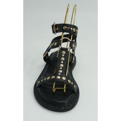 Sandalia mujer marca janet &amp; janet en color negro