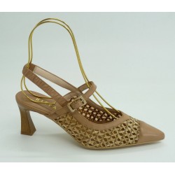 Zapato mujer marca hispanitas en color cuero