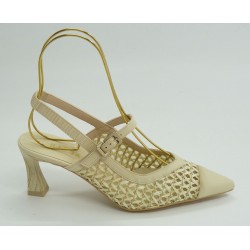 Zapato mujer marca hispanitas en color hielo