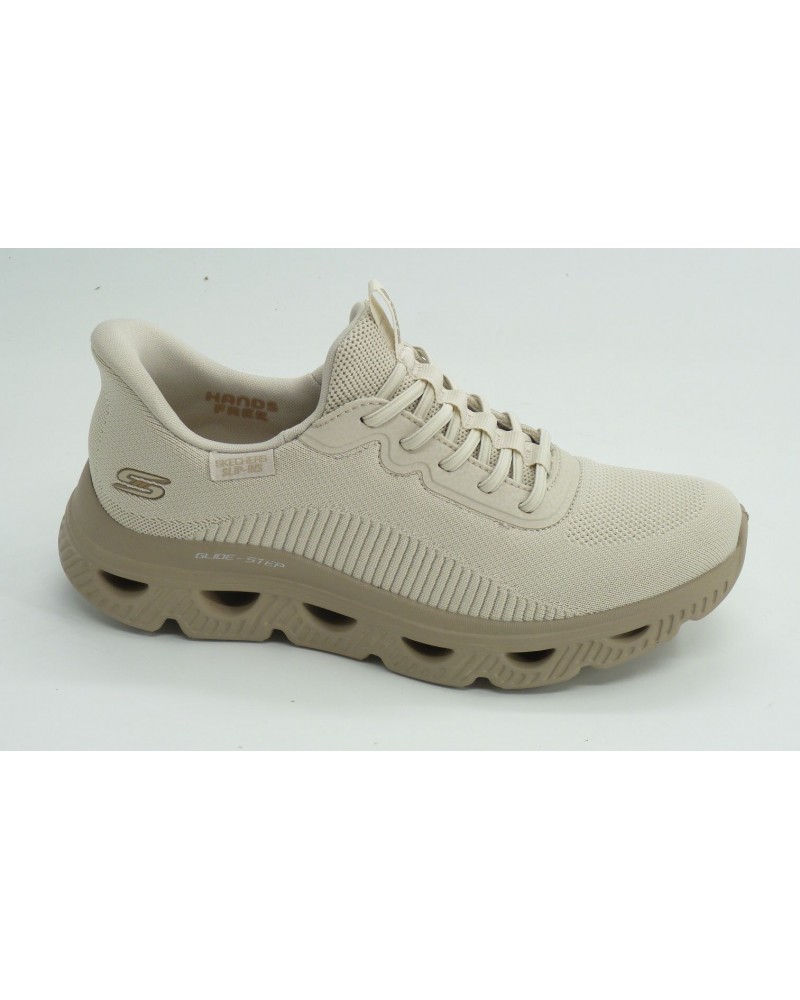 Deportivo mujer marca skechers en color beige