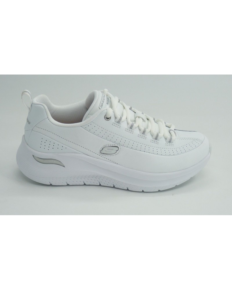 Deportivo mujer marca skechers en color blanco