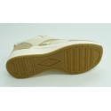 Deportivo mujer marca skechers en color beige