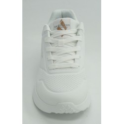 Deportivo mujer marca skechers en color blanco
