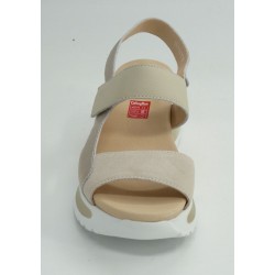 Sandalia mujer marca callaghan en color hielo