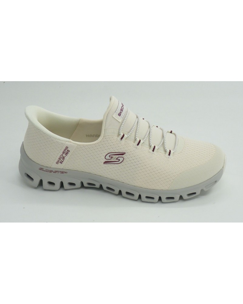 Deportivo mujer marca skechers en color blanco