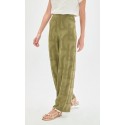 Pantalon mujer marca lola casademunt en color verde