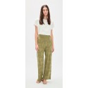 Pantalon mujer marca lola casademunt en color verde