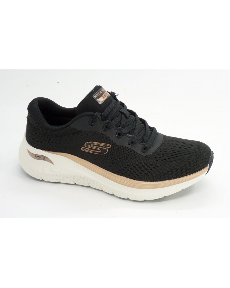 Deportivo mujer marca skechers en color negro