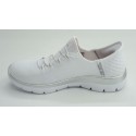 Deportivo mujer marca skechers en color blanco