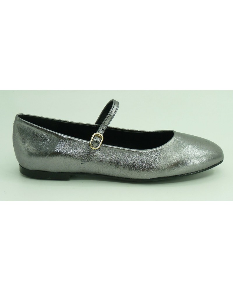 Zapato mujer marca montielen color plata