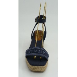 Cuña mujer marca tommy hilfiger en color marino