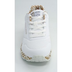 Deportivo mujer marca skechers en color blanco