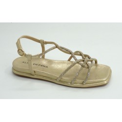 Sandalia mujer marca alma en pena en color oro