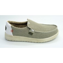 Deportivo hombre marca dude en color beige