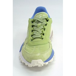 Deportivo hombre marca lacoste en color verde