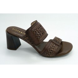 Sandalia mujer marca hispanitas en color marron
