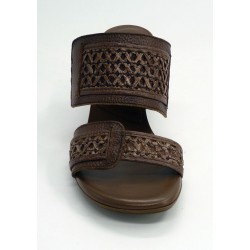 Sandalia mujer marca hispanitas en color marron