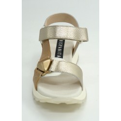 Sandalia mujer marca hispanitas en color oro