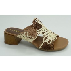 Sandalia mujer marca hispanitas en color cuero