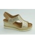 Cuña mujer marca pikolinos en color oro