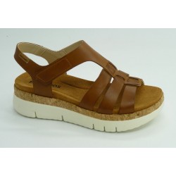 Sandalia mujer marca pikolinos en color cuero