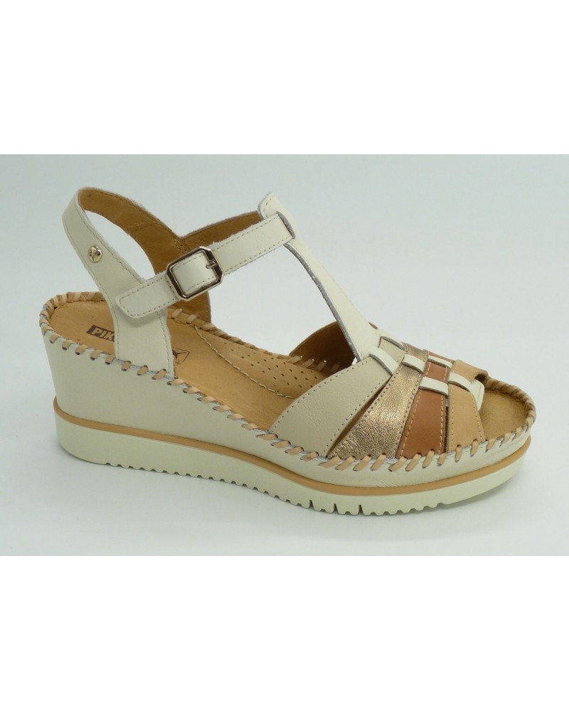 Cuña mujer marca pikolinos en color hielo