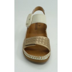 Sandalia mujer marca pikolinos en color hielo