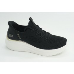 Deportivo mujer marca skechers en color negro