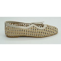 Sandalia mujer marca inuovoen color blanco