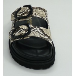 Sandalia mujer marca genuinsen color serpiente natural