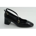 Zapato mujer marca montielen color negro