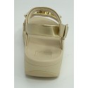 Sandalia mujer marca fit flopen color oro