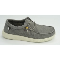 Deportivo hombre marca pitasen color gris 