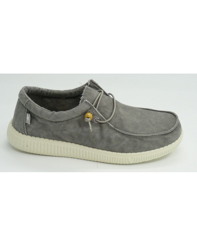 Deportivo hombre marca pitasen color gris 