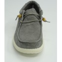 Deportivo hombre marca pitasen color gris 
