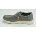 Deportivo hombre marca pitasen color gris 
