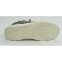 Deportivo hombre marca pitasen color gris 