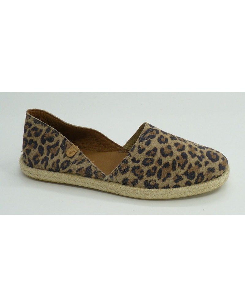 Zapato mujer marca verbenasen color leopardo