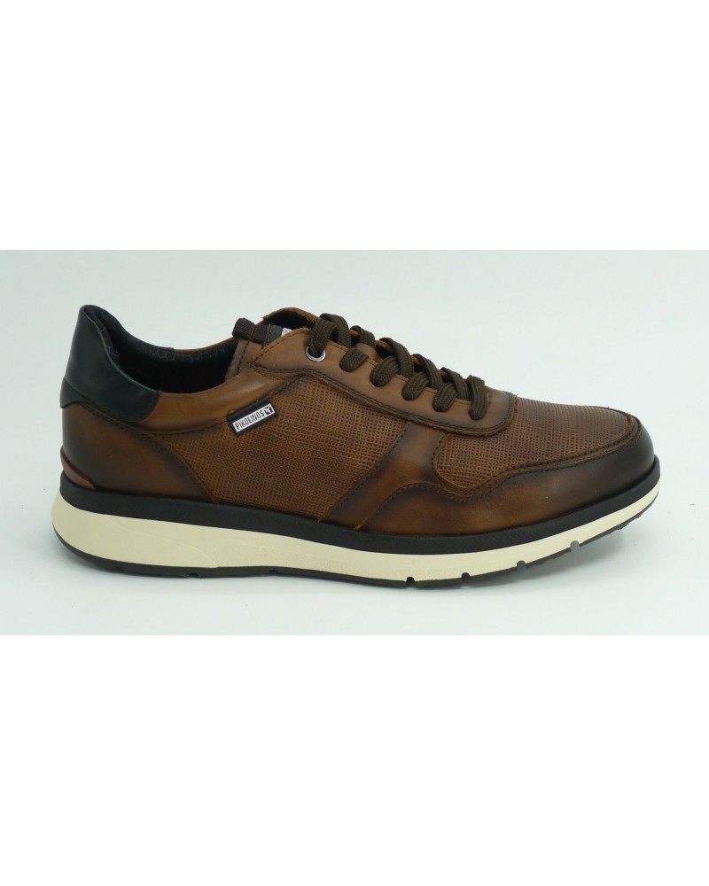 Zapato hombre marca pikolinos en color cuero